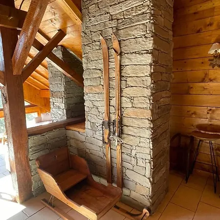 Apartment Le Refuge De Louis, Chalet Familial Avec Terrasse Et Sauna *